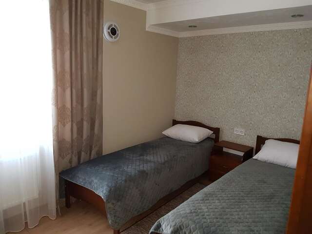 Отели типа «постель и завтрак» готель Біля фонтану Винница-12